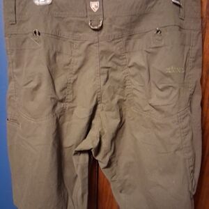 Kuhl Forest Green Cargo Shorts Sz38 New